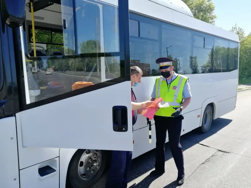 Профилактическое мероприятие автобус ГИБДД