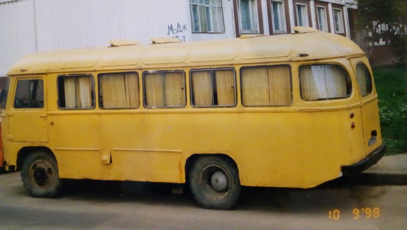 ЛИАЗ-677 И ПАЗ-672