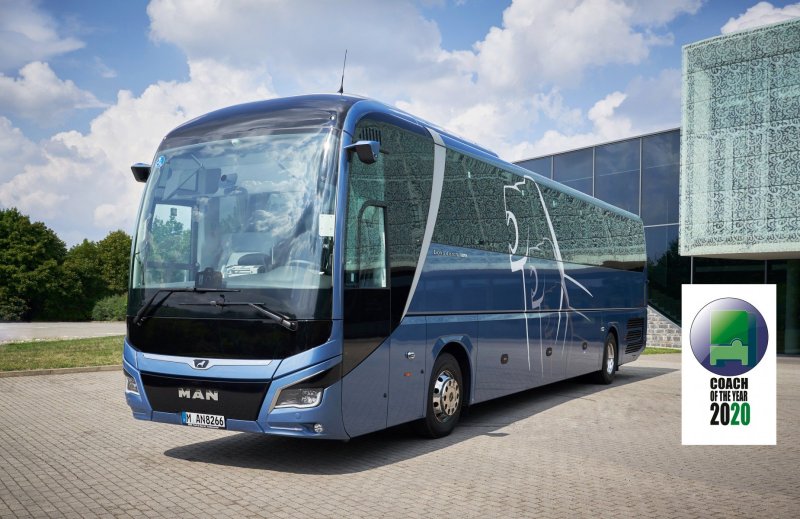 Man Lion's coach r07