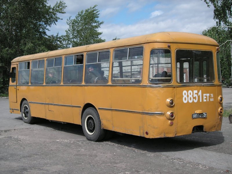 ЛИАЗ 677