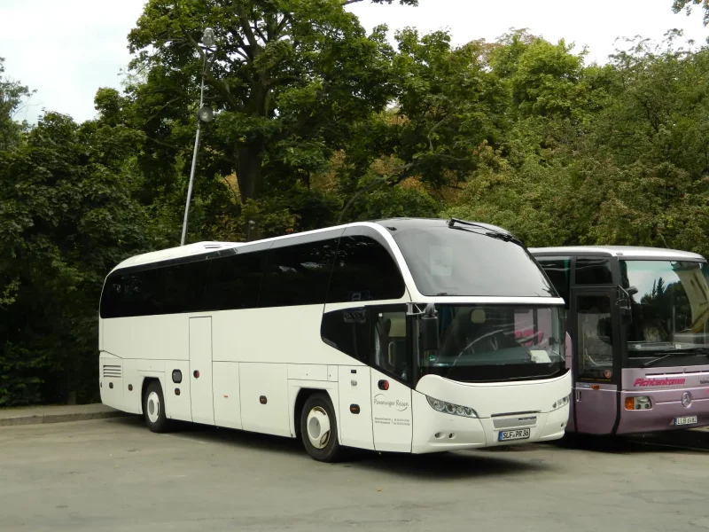 Автобус Neoplan n1216hd Cityliner