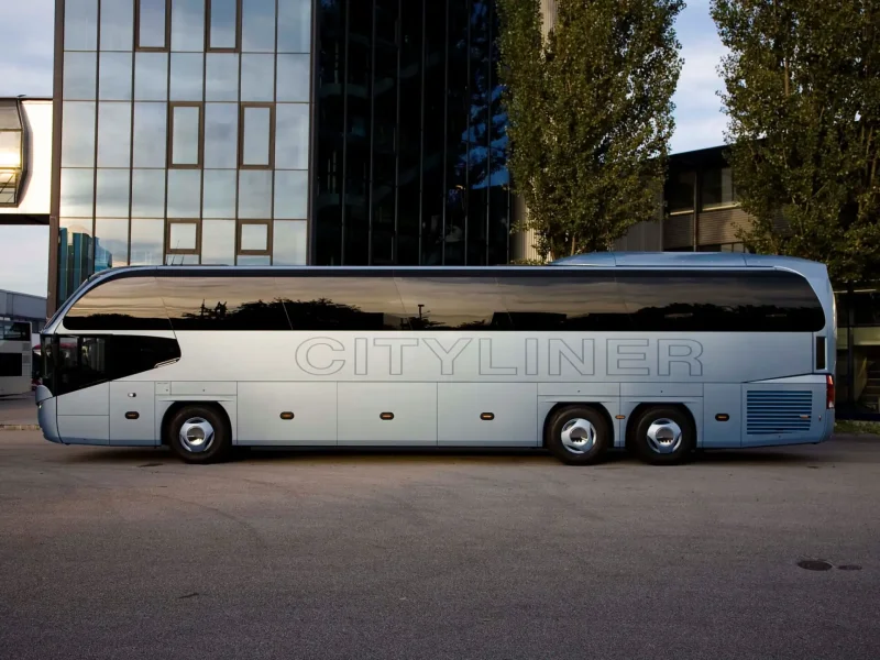Автобус Neoplan Cityliner l