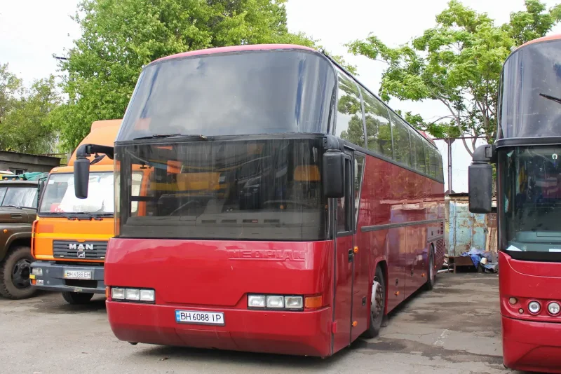 Автобус Неоплан 116