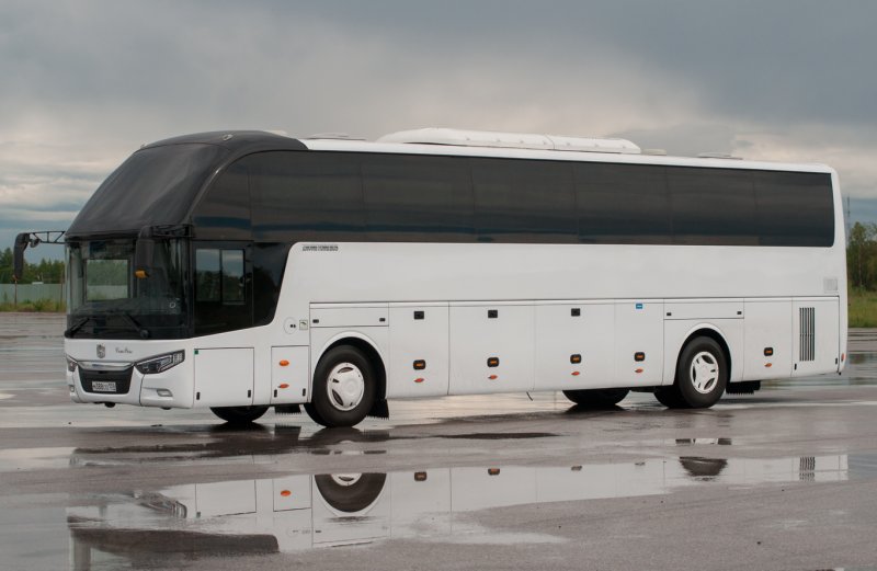 Автобус зонг Тонг туристический