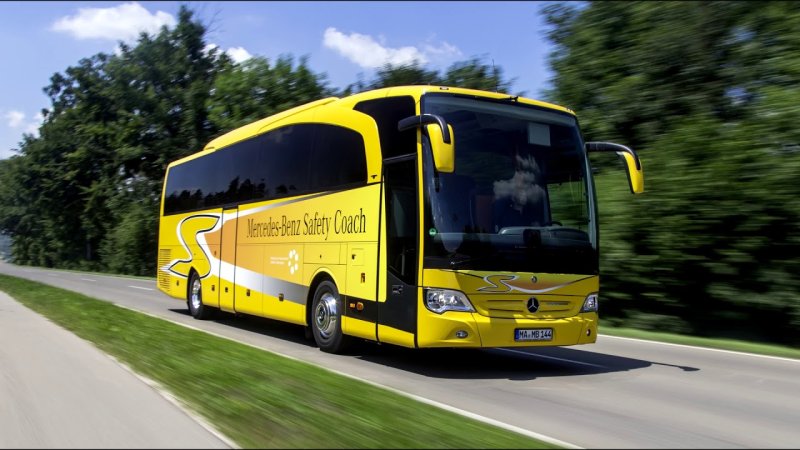 Мерседес Бенц Травего