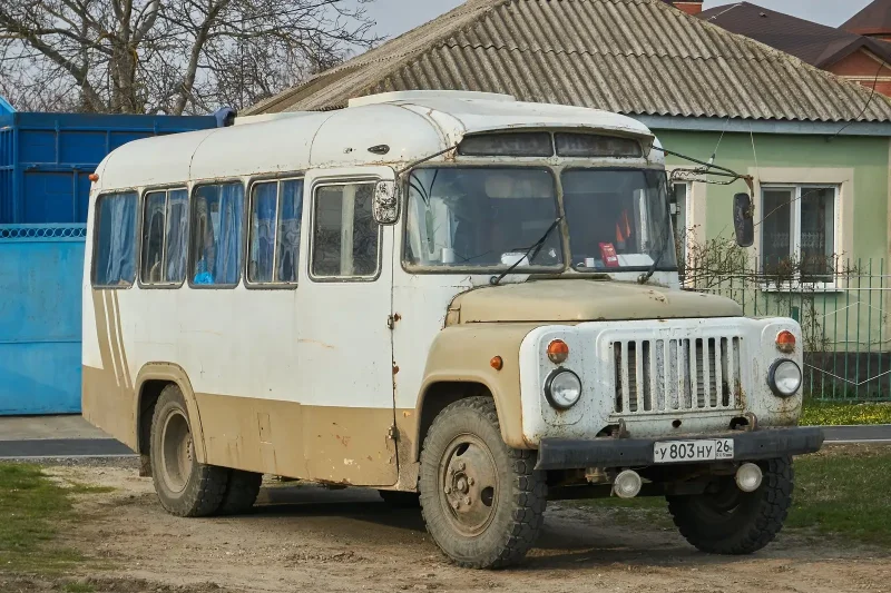 КАВЗ-685, 3270