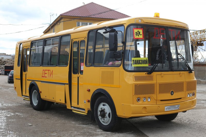 ПАЗ 3205 школьный автобус