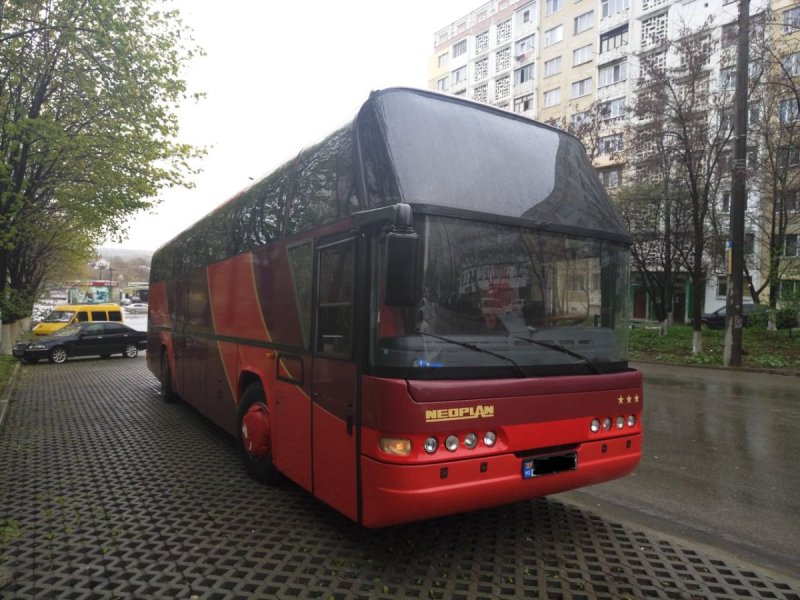Автобус двухэтажный Неоплан
