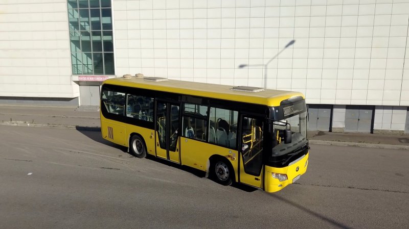 Ютонг городской автобус 6118