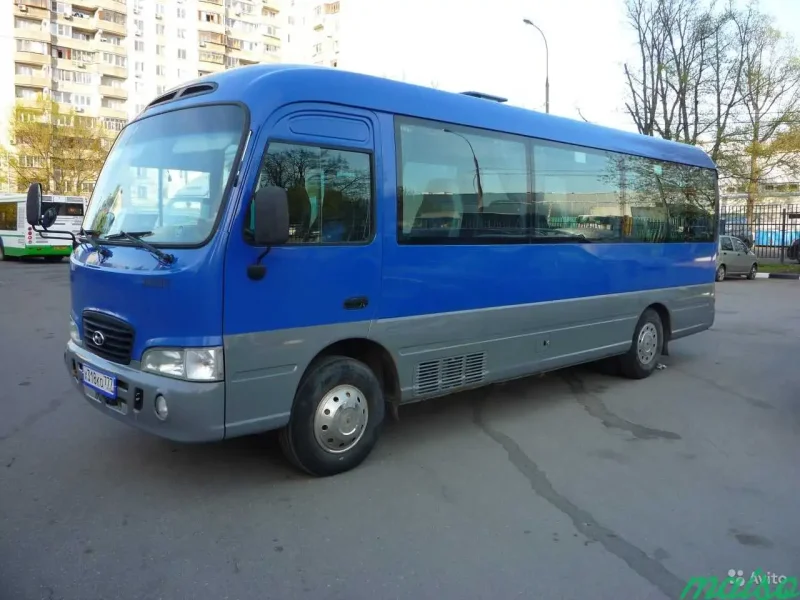 Мерседес 28 мест
