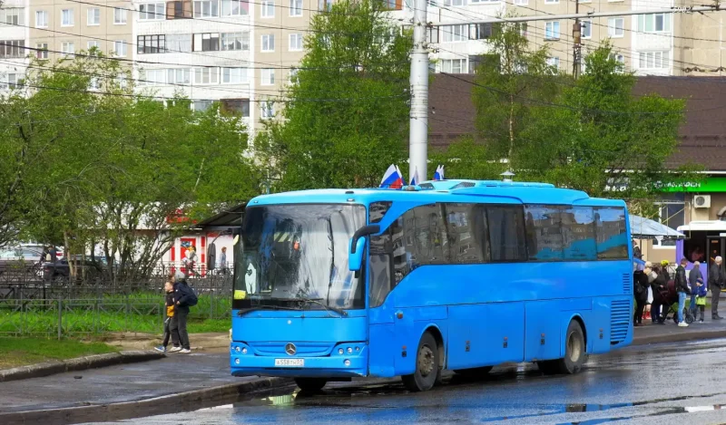 Автобус Мерседес 50