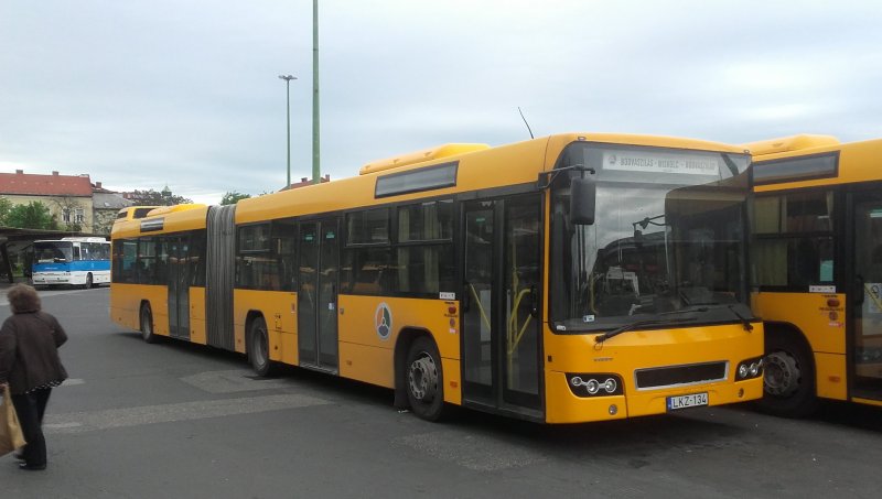 Автобус Вольво 7700