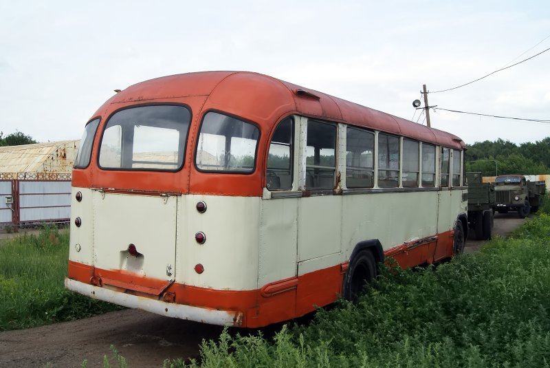 ЛИАЗ 677 кабина водителя