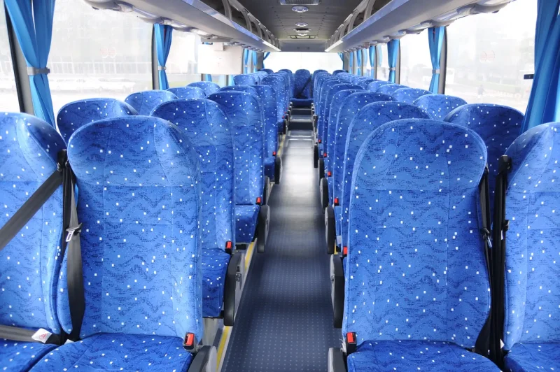Автобус Yutong zk6122h9 салон
