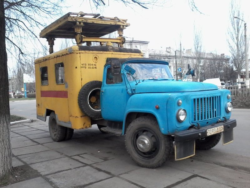 ГАЗ 53 подметалка