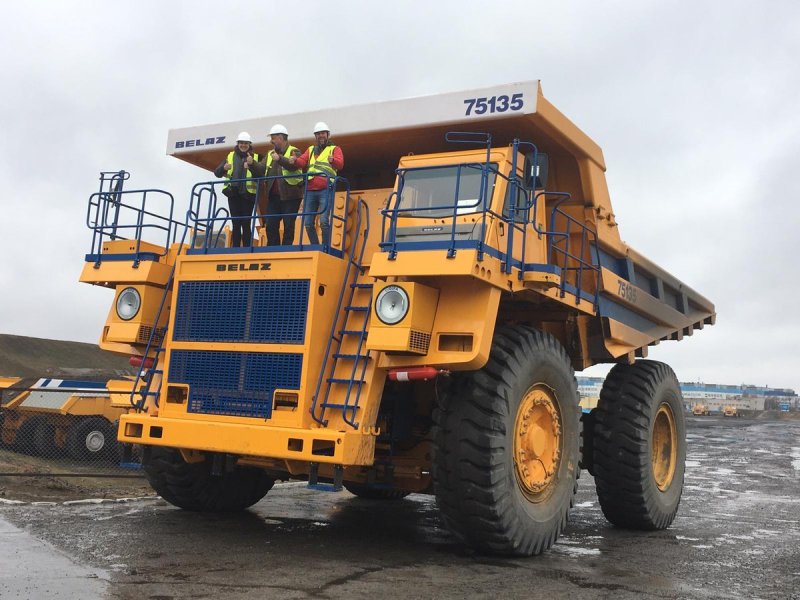 БЕЛАЗ автобус