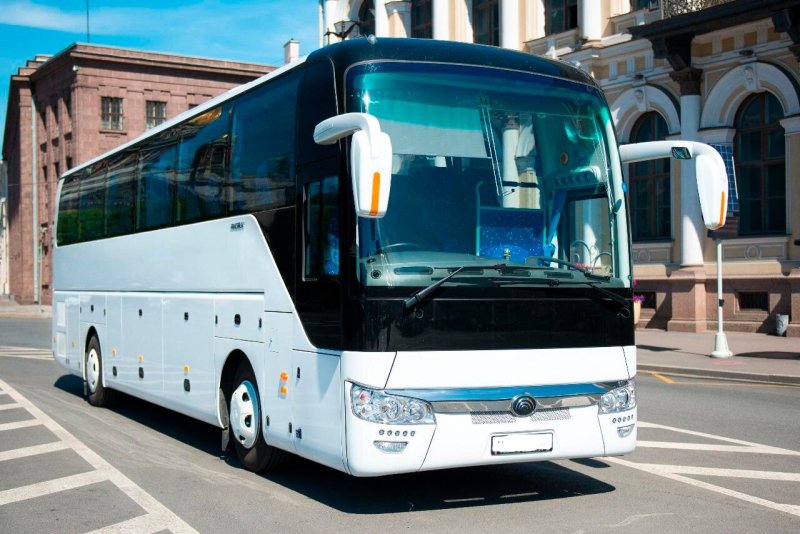 Туристический автобус Ютонг zk6122h9