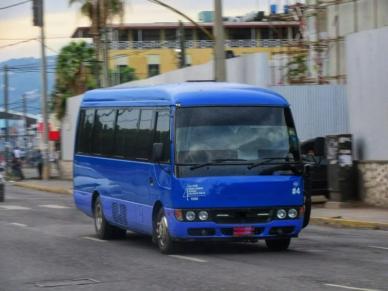 Автобусы Mitsubishi Fuso