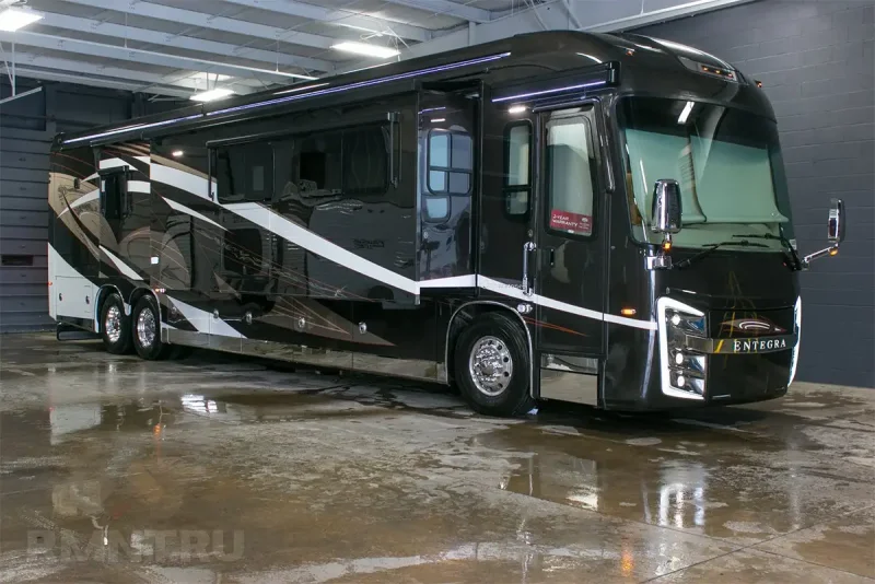 Entegra coach Cornerstone 45