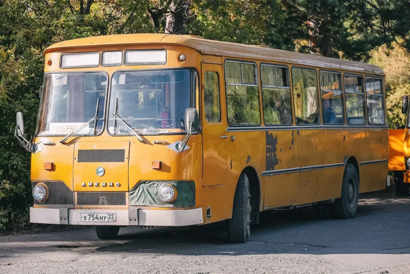 ЛИАЗ 677 сарай