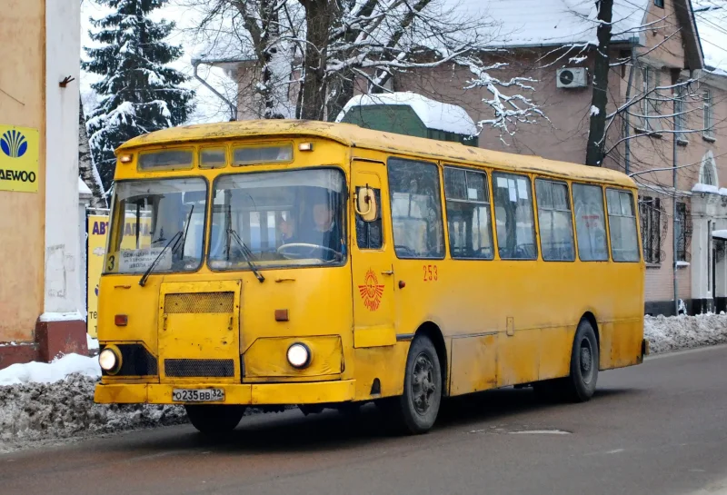 ЛИАЗ 677 скотовоз
