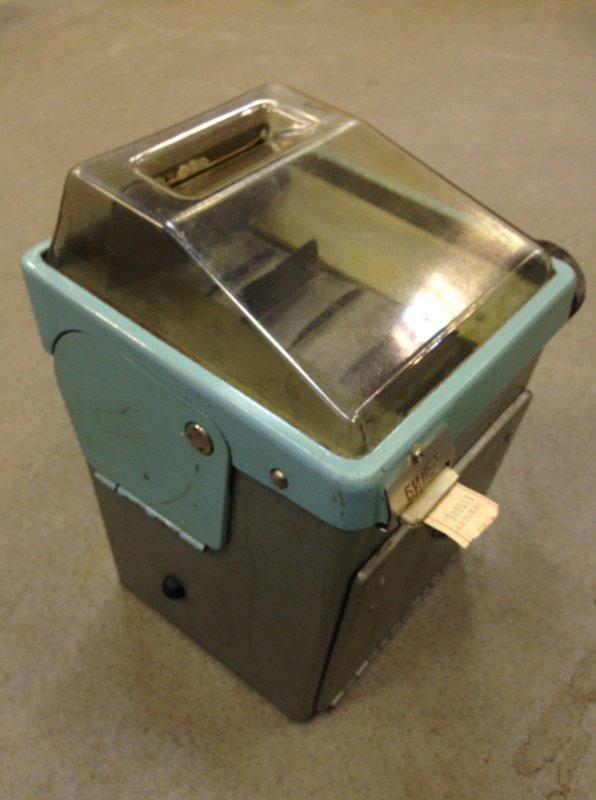 Прибор для билетов в автобусе