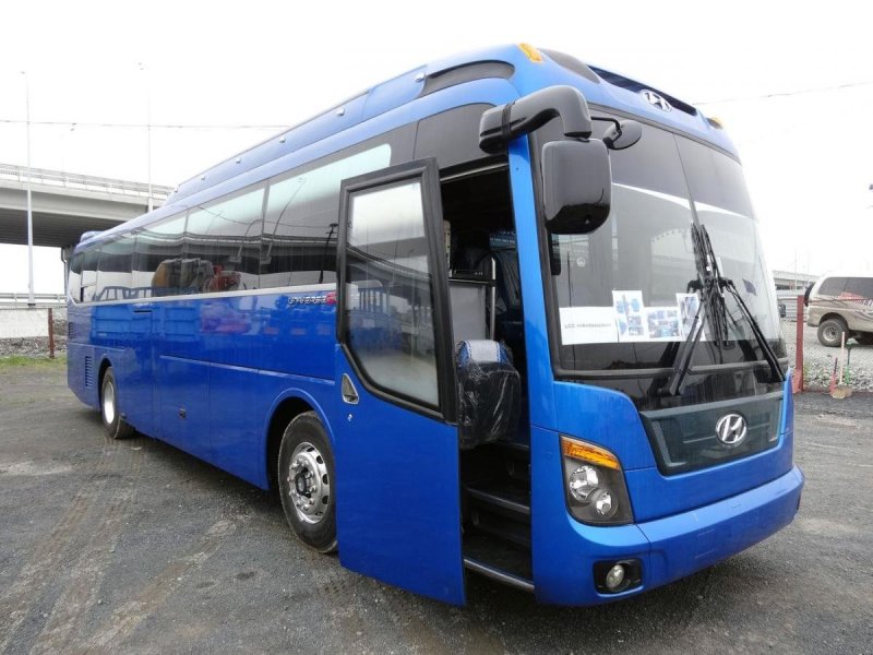 Hyundai Universe(30)