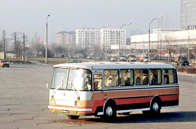 ЛАЗ-697 турист