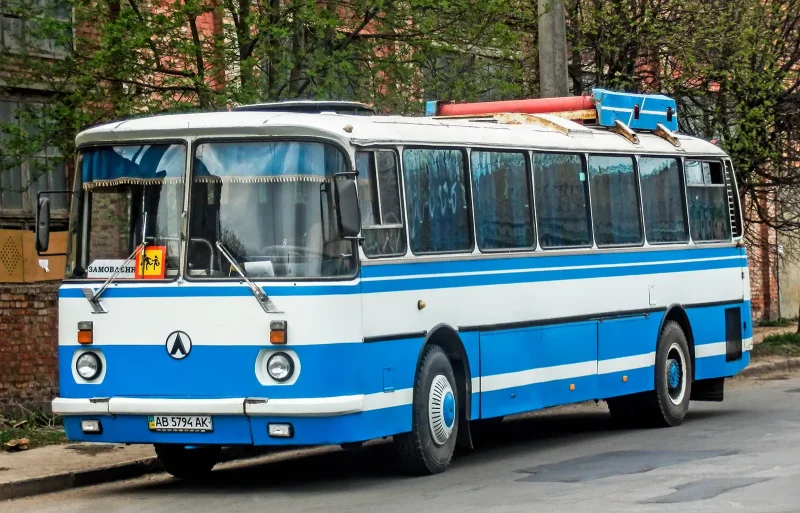 Автобус ЛАЗ 699