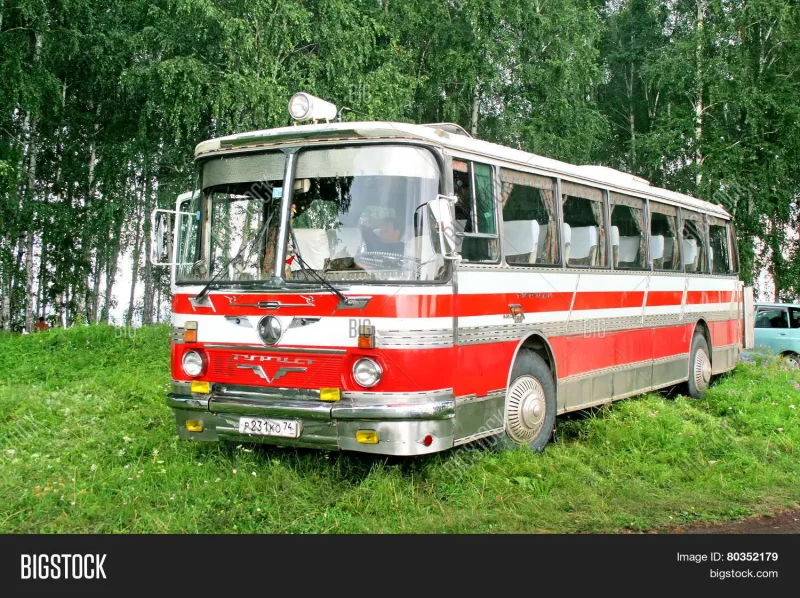 ЛАЗ турист 699 с прожектором