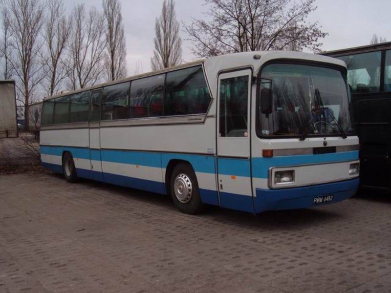 Mercedes-Benz o303