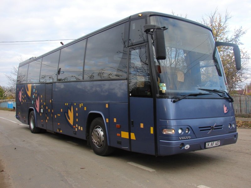 Volvo 9900 DD 2020 сзади