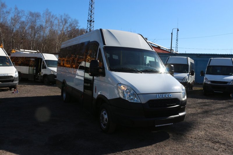 Автобус Неоплан 49 мест