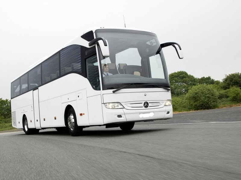 Автобус Mercedes Tourismo
