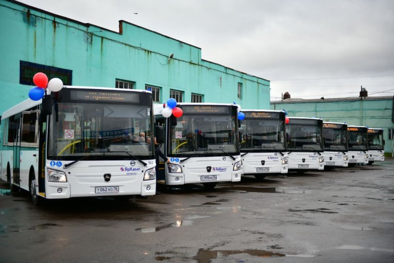 Пассажирский автобус