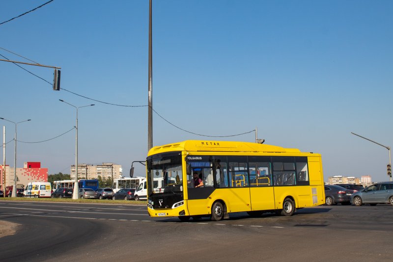 Автобус большой