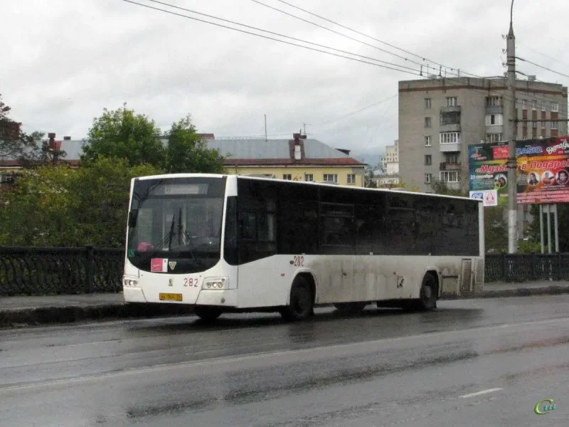 Автобус в городе