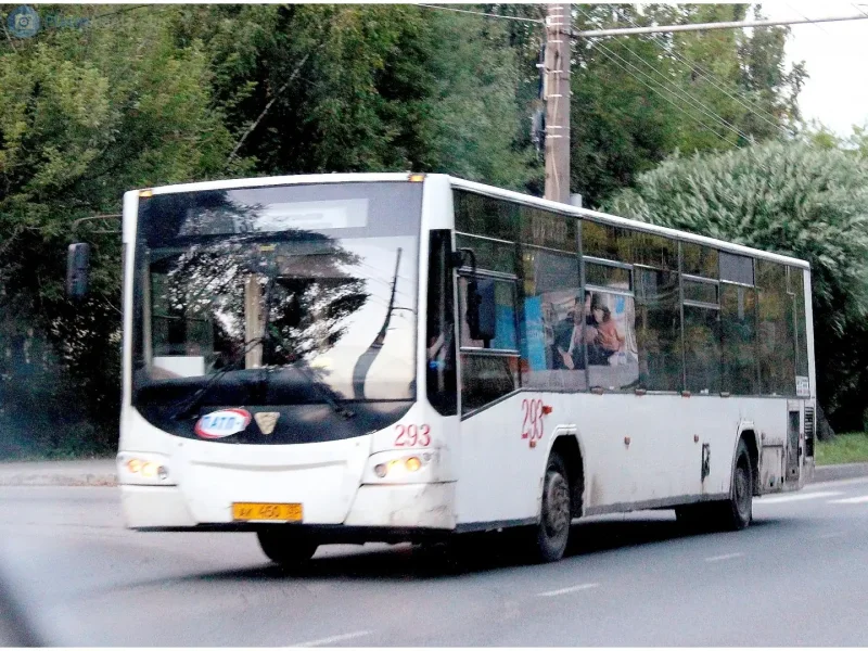 Автобус ВТЗ-4252
