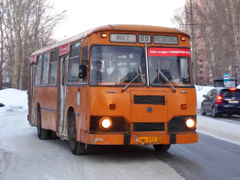 ЛИАЗ 677 газовый