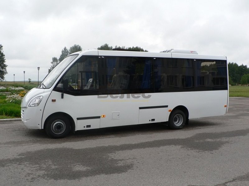 Iveco Neman 4202 салон