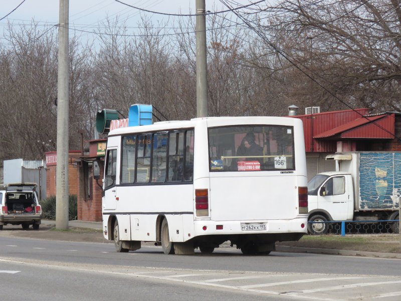 Автобус ПАЗ 4234 желтый