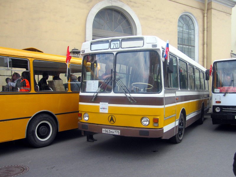 Фото львовского автобуса