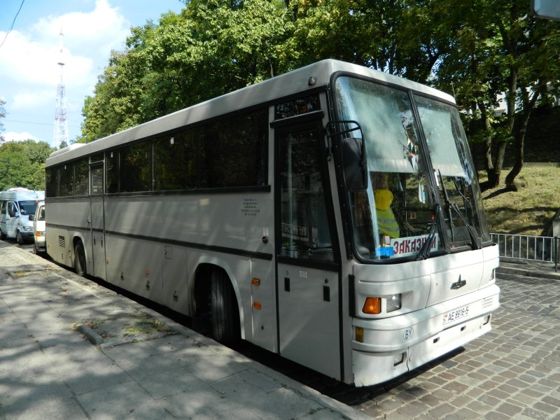 МАЗ 152