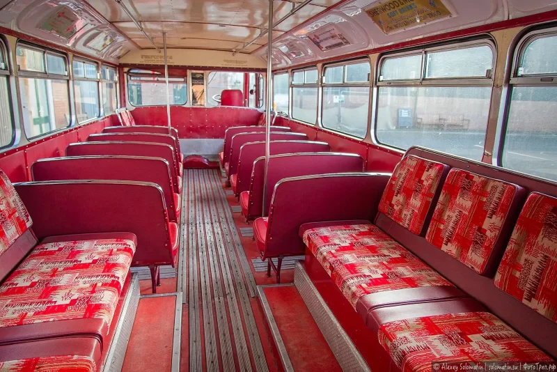 Routemaster кабина