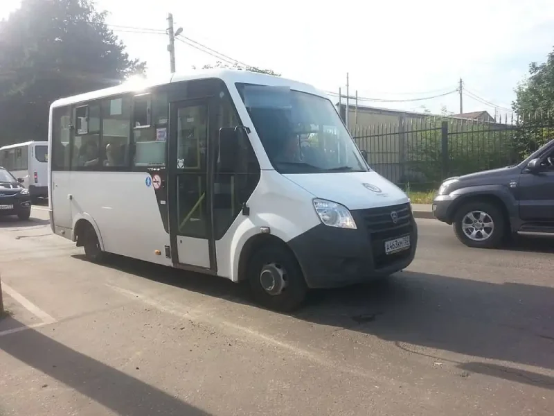 Mercedes Benz автобус Sprinter Mercedes-Benz