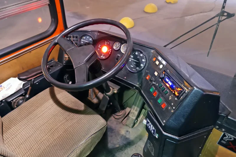 Икарус 260 салон кабины