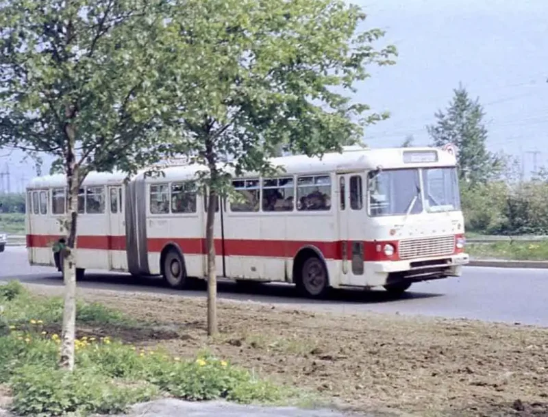 Автобус Икарус 180