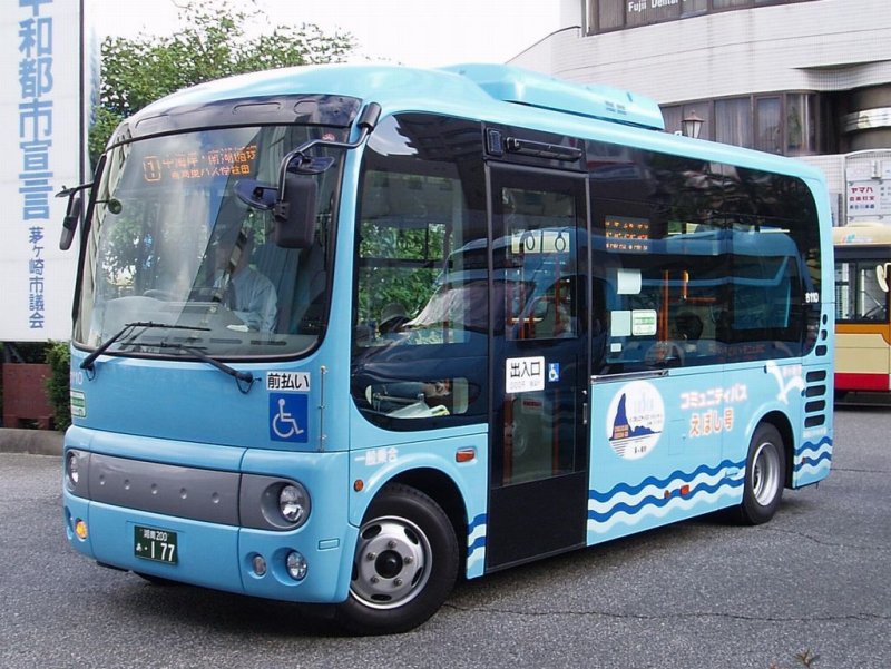 UNVI Bus