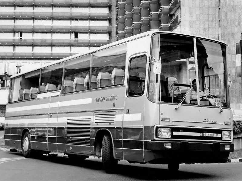 Автобус Икарус 250