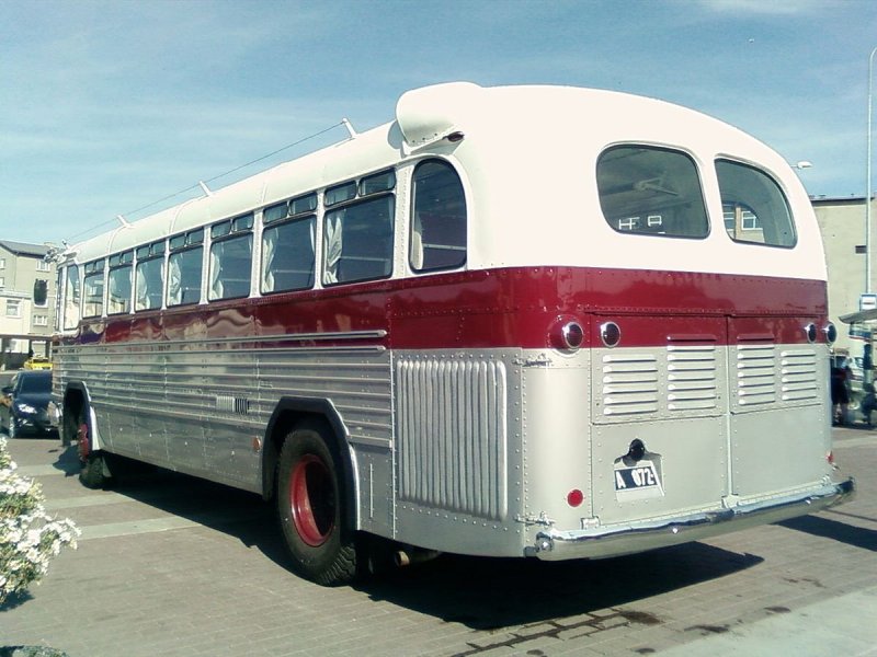 Автобус ЗИЛ 127